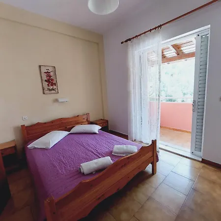 Elena Appartement *