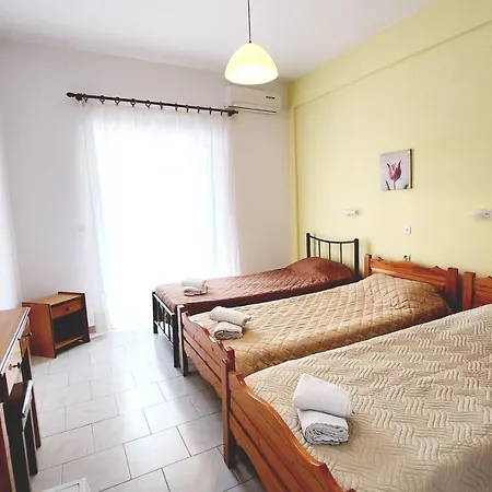 Elena * Ípszosz